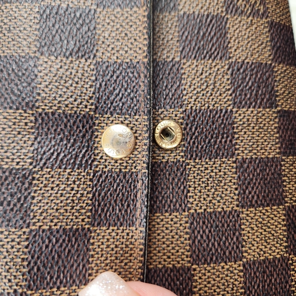 Louis Vuitton Damier Ebene Sarah Long Snap Wallet - Picture 11 of 13